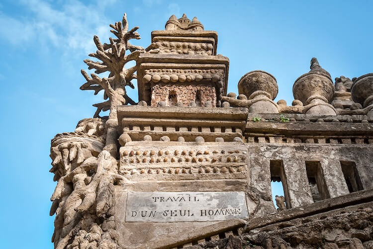 Palais idéal du facteur Cheval